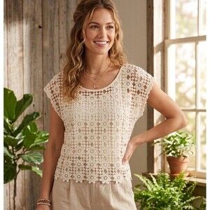 No Boundaries Floral Crochet Lace Overlay Top Natural Cream Boho Size S (3-5)